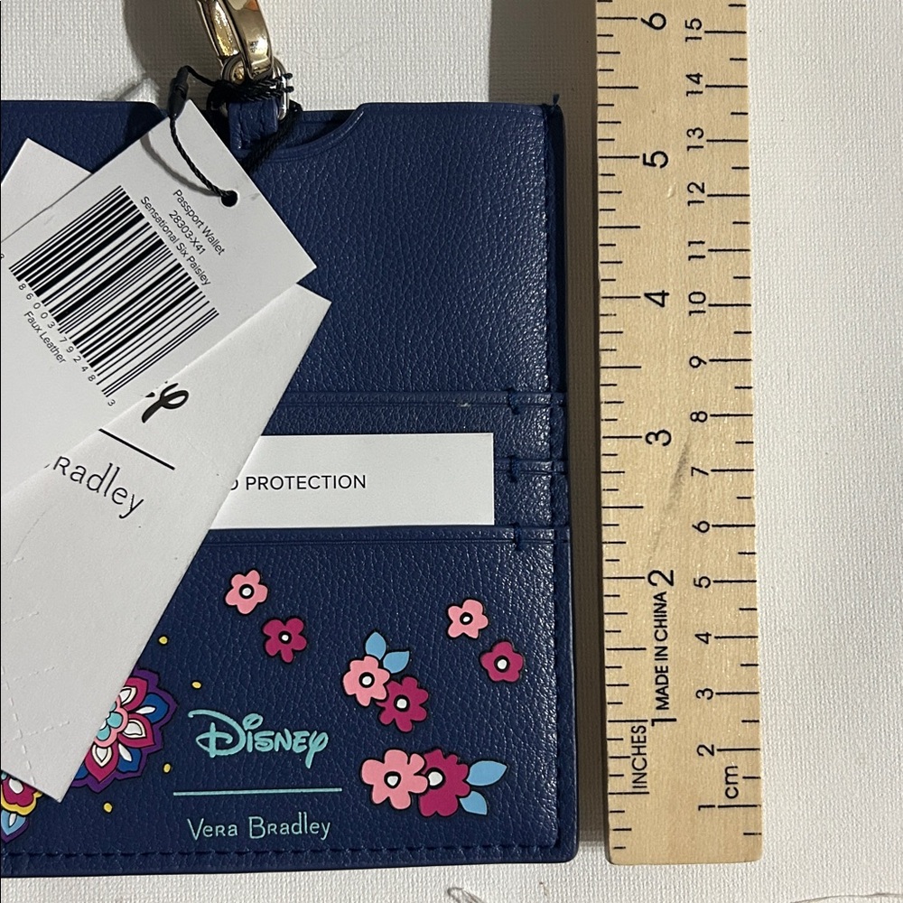 NWT Disney Vera Bradley Wallet on a strap crossbody, dark blue with Mickey. - Picture 6 of 7